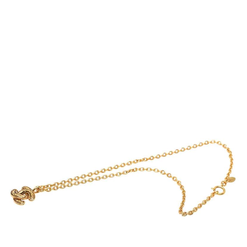 Chanel Gold Plated Quilted CC Pendant Necklace Gold Metal Very good condition - Front View