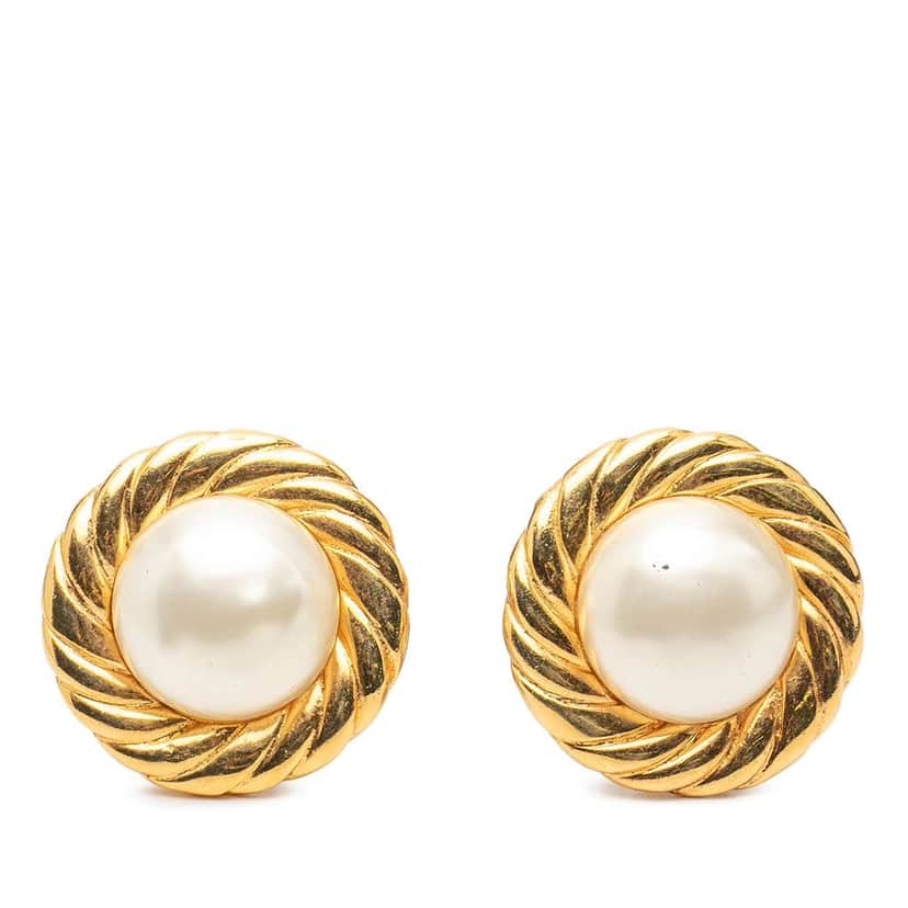 Chanel Gold Plated Faux Pearl Round Button Clip On Earrings Gold Metal Very good condition - Front View
