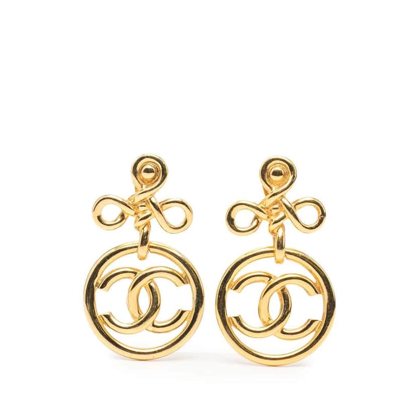 Chanel Gold Plated CC Round Drop Clip On Earrings Gold Metal Good condition - Front View
