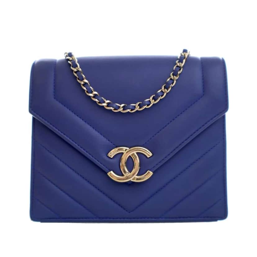 Chanel Small Chevron Calfskin Envelope Flap Blue Leather Good condition - Front View