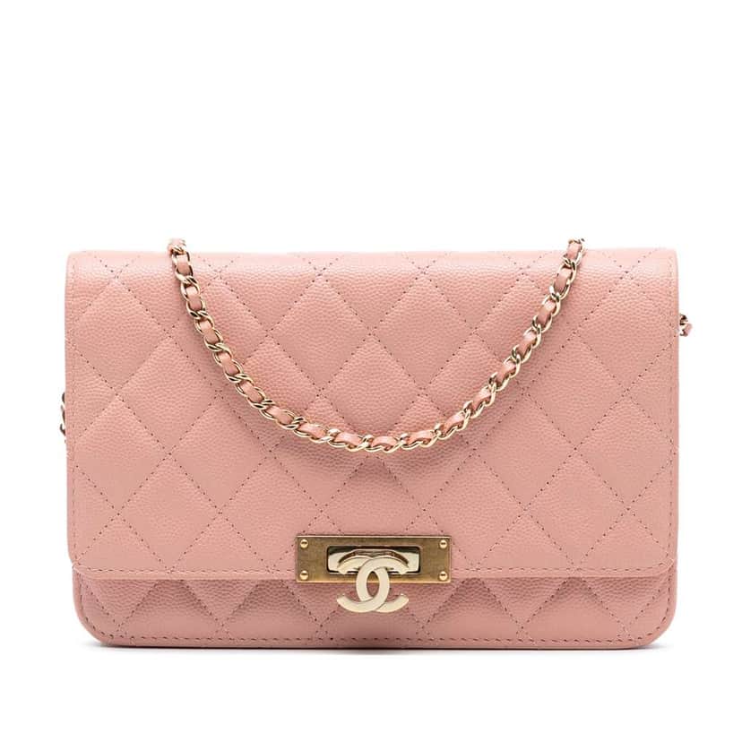 Chanel Quilted Caviar Golden Class Wallet On Chain Pink Leather Very good condition - Front View