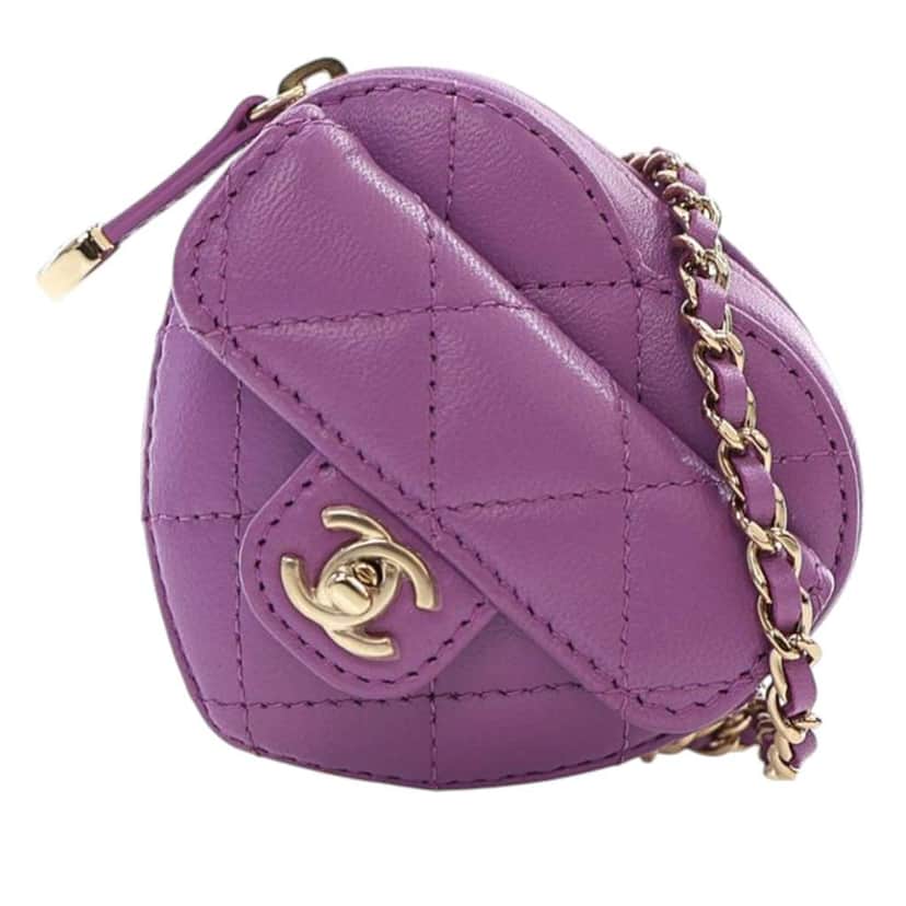 Chanel Lambskin CC in Love Heart Necklace Bag Purple Leather Good condition - Front View