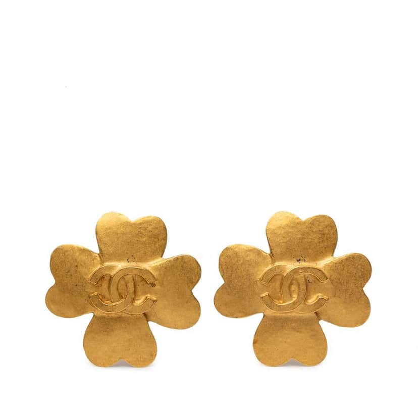 Chanel CC Gold Plated Clover Clip On Earrings Gold Metal Good condition - Front View