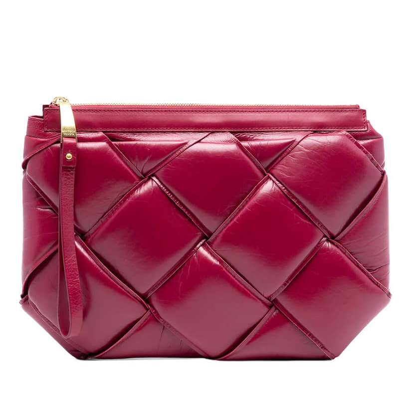 Bottega Veneta Lambskin Maxi Intrecciato Padded Pouch Pink Leather Good condition - Front View