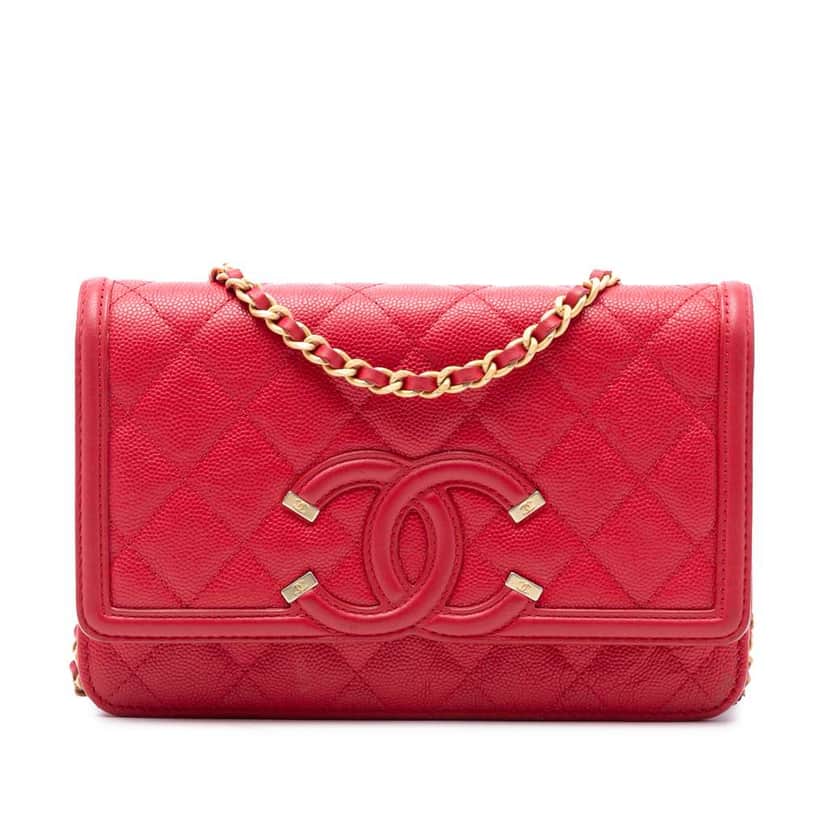 Chanel Caviar CC Filigree Wallet On Chain Red Leather Good condition - Front View