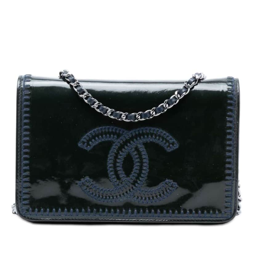 Chanel CC Patent Whipstitch Wallet On Chain Blue Leather Very good condition - Front View