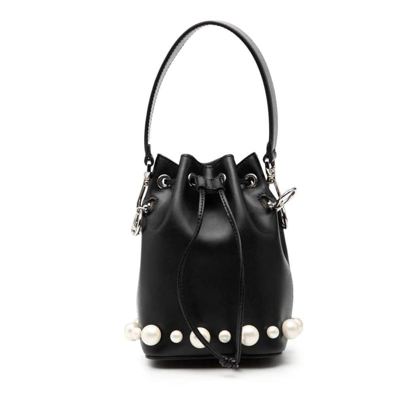 Fendi Mini Leather Pearl Mon Tresor Bucket Bag Black Leather Very good condition - Front View