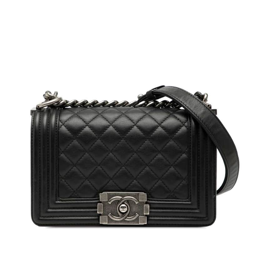 Chanel Small Quilted Lambskin Boy Flap Black Leather Good condition - Front View