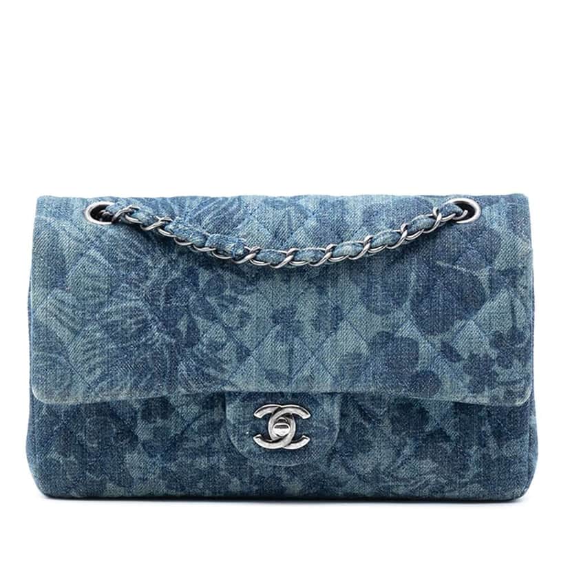 Chanel Medium Classic Denim Floral Double Flap Blue Denim Very good condition - Front View