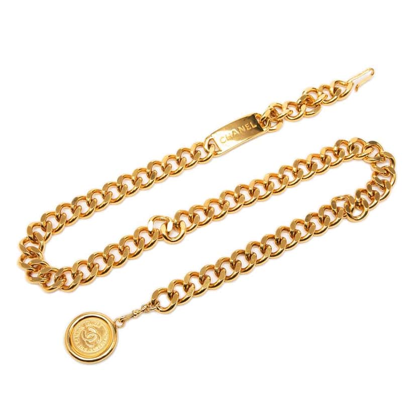 Chanel Gold Plated CC Medallion Chain Belt Gold Metal Very good condition - Front View