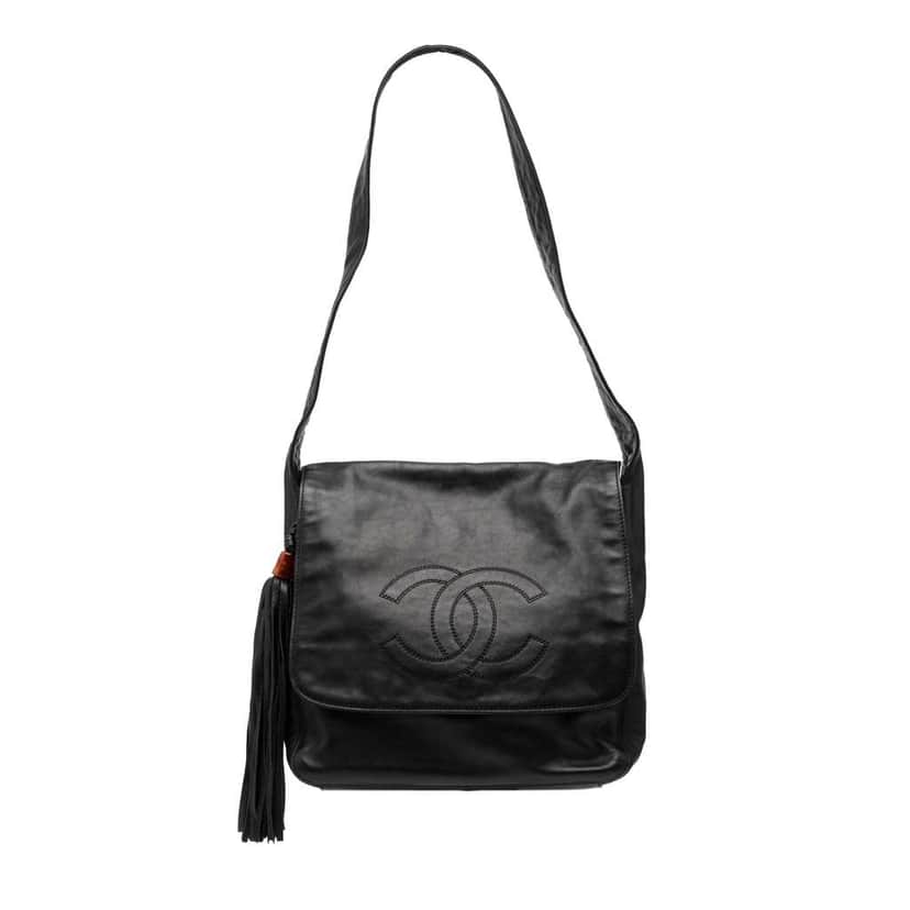 Chanel CC Lambskin Tassel Flap Messenger Bag Black Leather Good condition - Front View