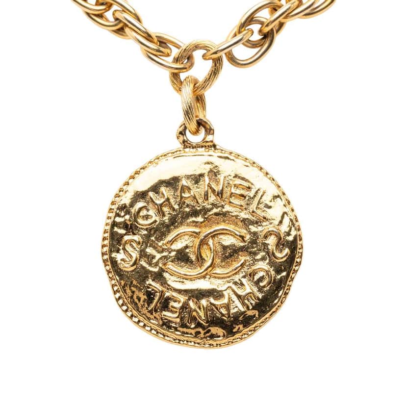 Chanel Gold Plated CC Medallion Pendant Necklace Gold Metal Good condition - Front View