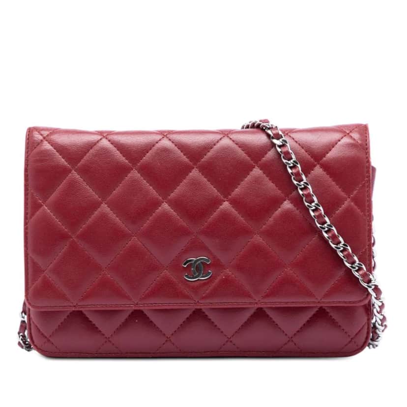Chanel CC Quilted Lambskin Wallet on Chain Red Leather Very good condition - Front View