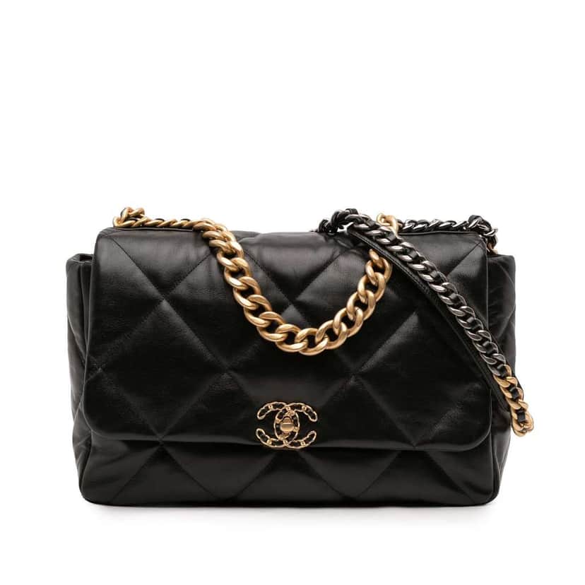 Chanel Maxi Lambskin 19 Flap Black Leather Good condition - Front View