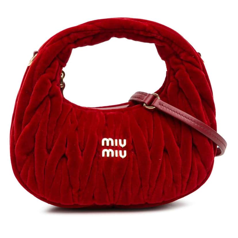 Miu Miu Mini Matelasse Velvet Wander Bag Red Velvet Very good condition - Front View