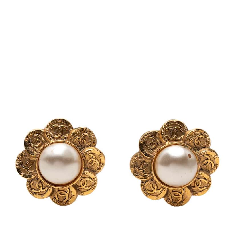 Chanel Gold Plated CC Faux Pearl Flower Clip On Earrings Gold Metal Good condition - Front View