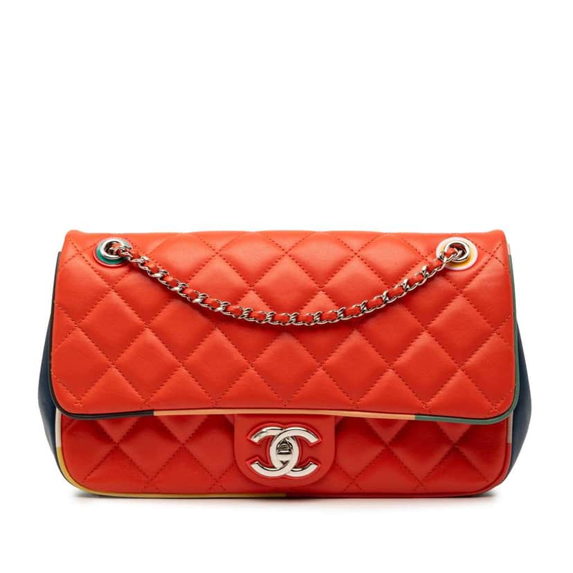 Chanel Medium Quilted Lambskin Cuba Color Flap Red Leather Good condition - Front View