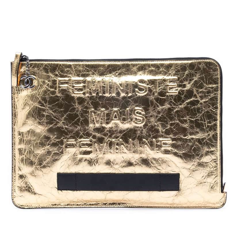 Chanel Metallic Crinkled Calfskin Feministe Mais Feminine Pouch Gold Leather Good condition - Front View