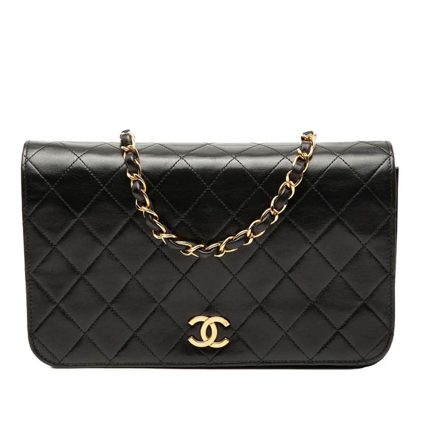 Chanel CC Quilted Lambskin Full Single Flap Black Leather Very good condition - Front View