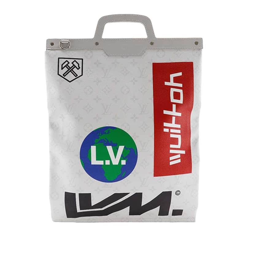 Louis Vuitton Monogram Chalk Flat Tote Grey Good condition - Front View