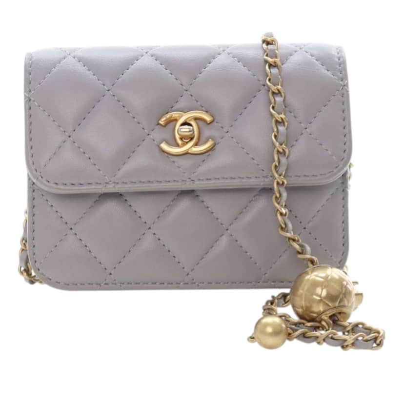 Chanel Mini Quilted Lambskin Pearl Crush Clutch with Chain Grey Leather Very good condition - Front View