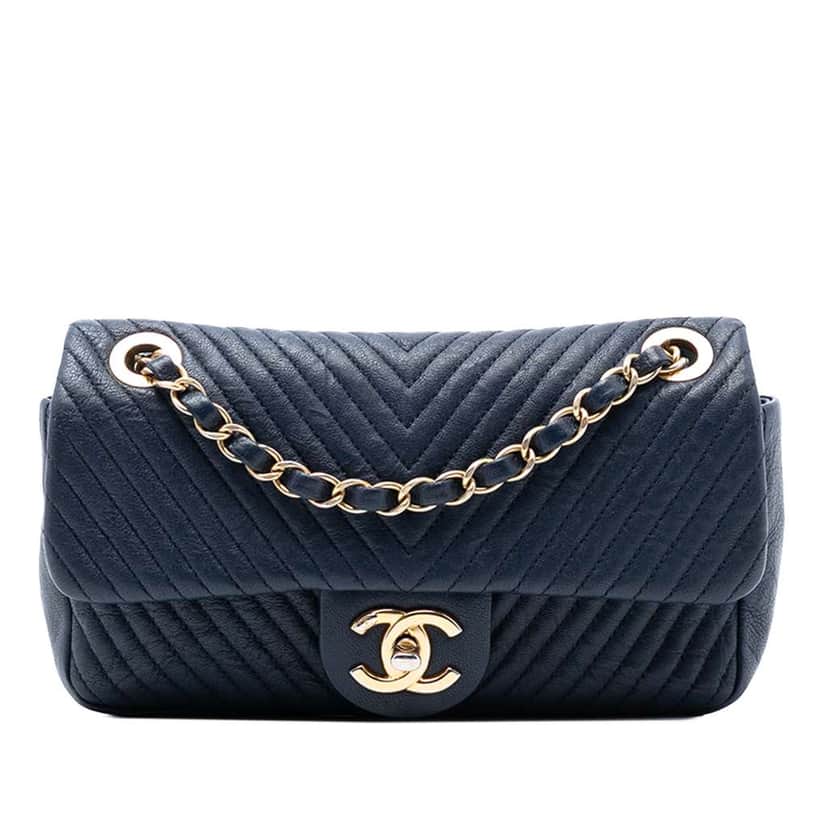 Chanel Small Chevron Wrinkled Calfskin Medallion Charm Surpique Flap Blue Leather Good condition - Front View