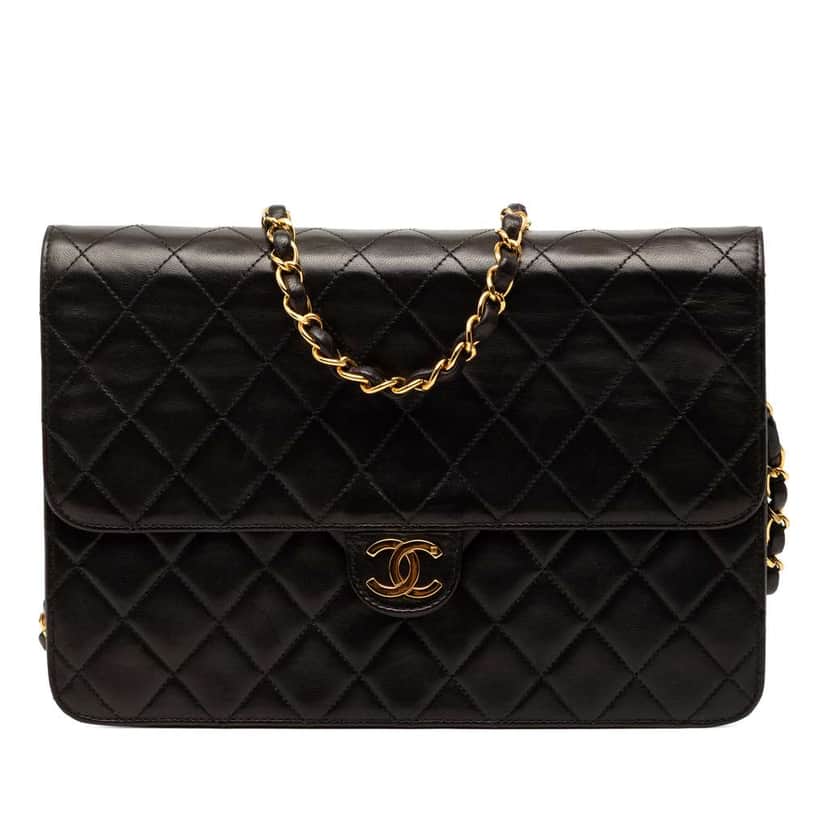 Chanel Medium CC Quilted Lambskin Single Flap Black Leather Very good condition - Front View