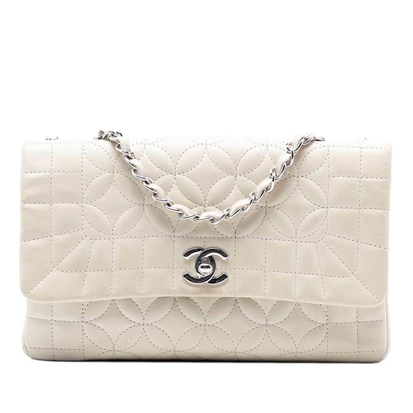 Chanel Quilted Lambskin Lady Graphic Flap White Leather Very good condition - Front View