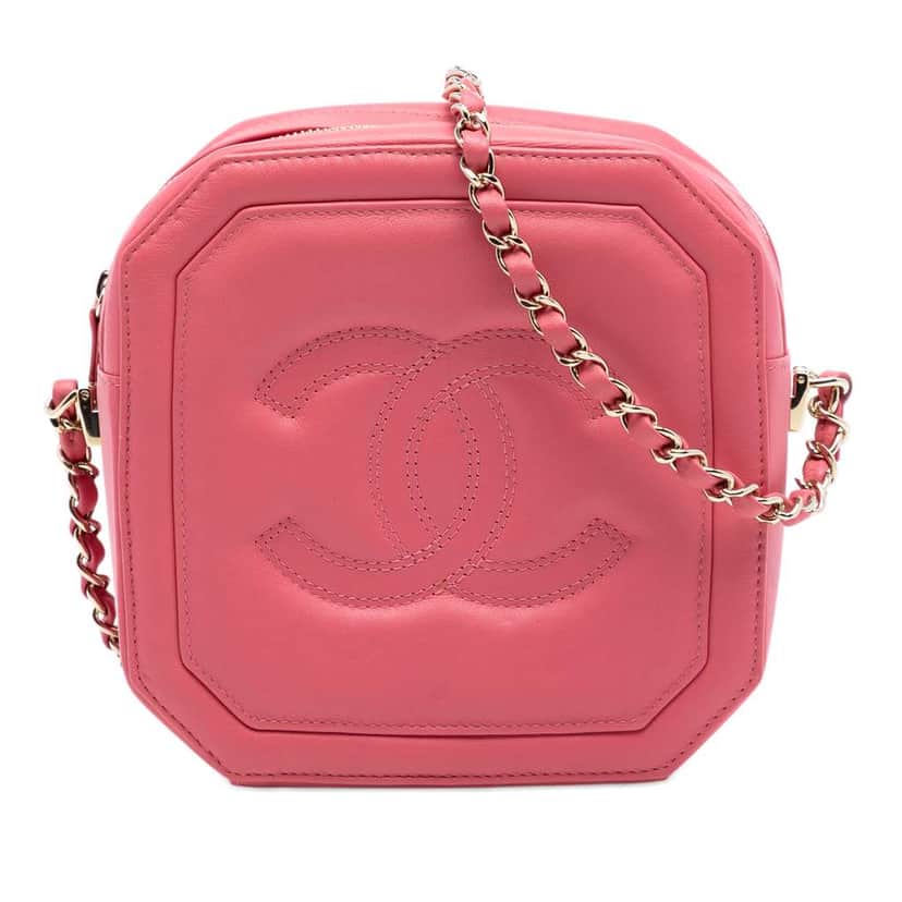 Chanel CC Calfskin Clock Camera Case Pink Leather Very good condition - Front View
