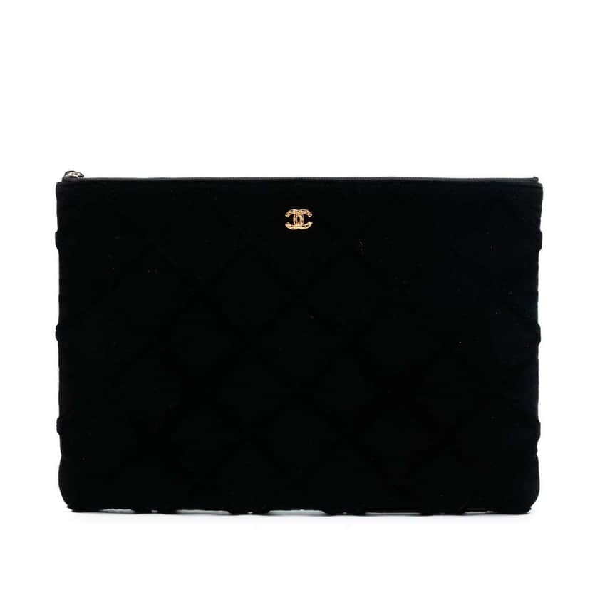 Chanel Large Quilted Velvet O Case Clutch Black Velvet Very good condition - Front View