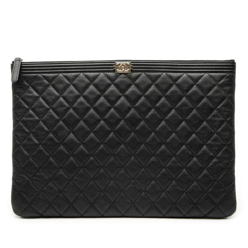 Chanel Large Quilted Caviar Boy O Case Clutch Black Leather Very good condition - Front View