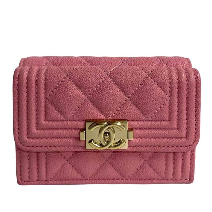 Chanel Quilted Caviar Boy Flap Compact Wallet Pink Leather Very good condition - Front View