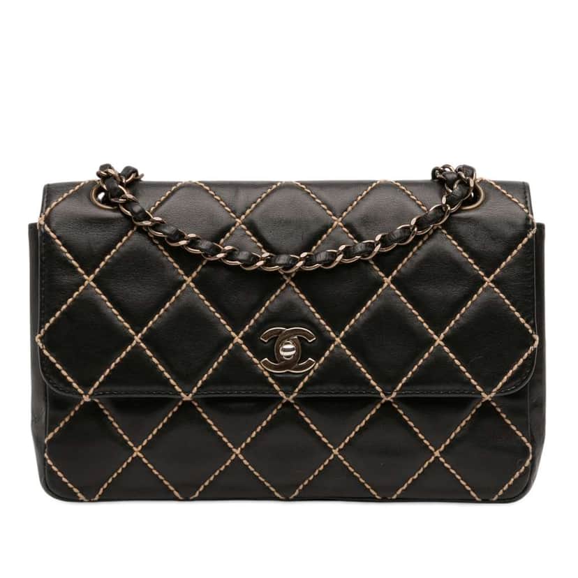 Chanel CC Wild Stitch Lambskin Flap Black Leather Very good condition - Front View