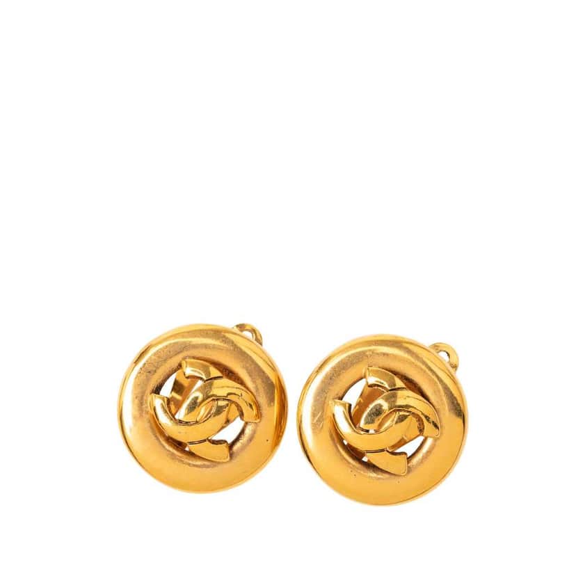Chanel CC Gold Plated Round Clip On Earrings Gold Metal Very good condition - Front View