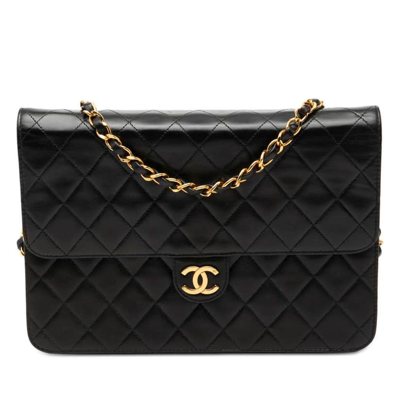 Chanel Medium CC Quilted Lambskin Single Flap Black Leather Very good condition - Front View