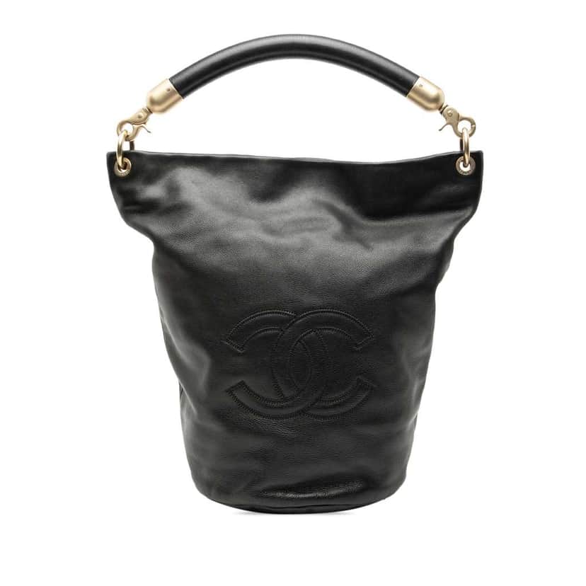 Chanel CC Lambskin Bucket Bag Black Leather Very good condition - Front View