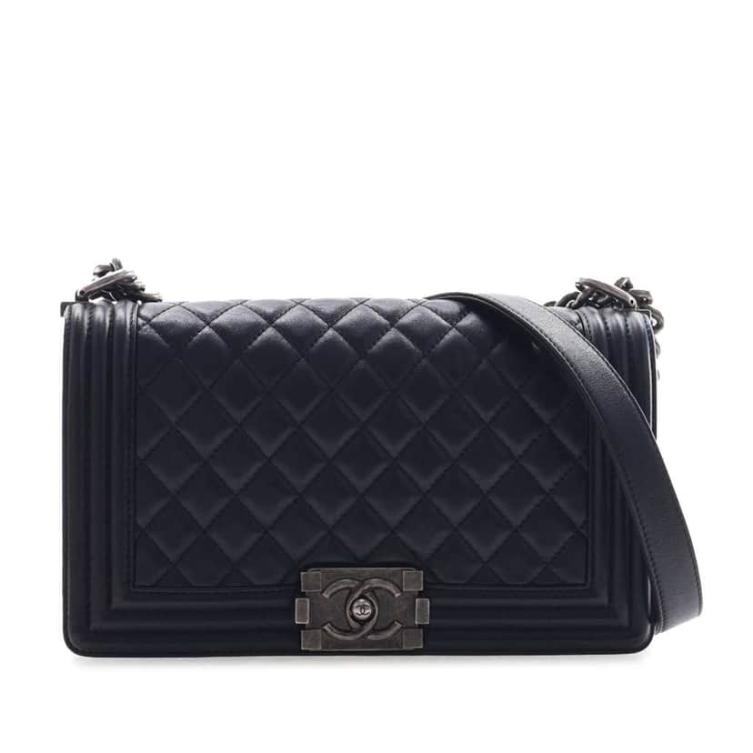 Chanel Old Medium Quilted Lambskin Boy Flap Black Leather Good condition - Front View