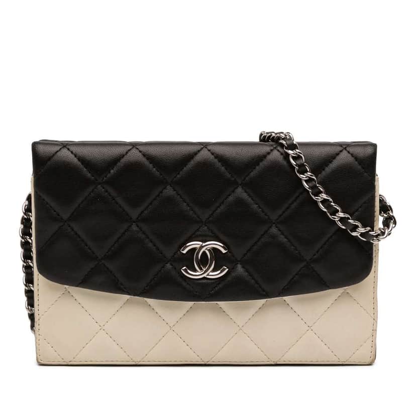 Chanel CC Bicolor Quilted Lambskin Double Sided Wallet on Chain White Leather Good condition - Front View