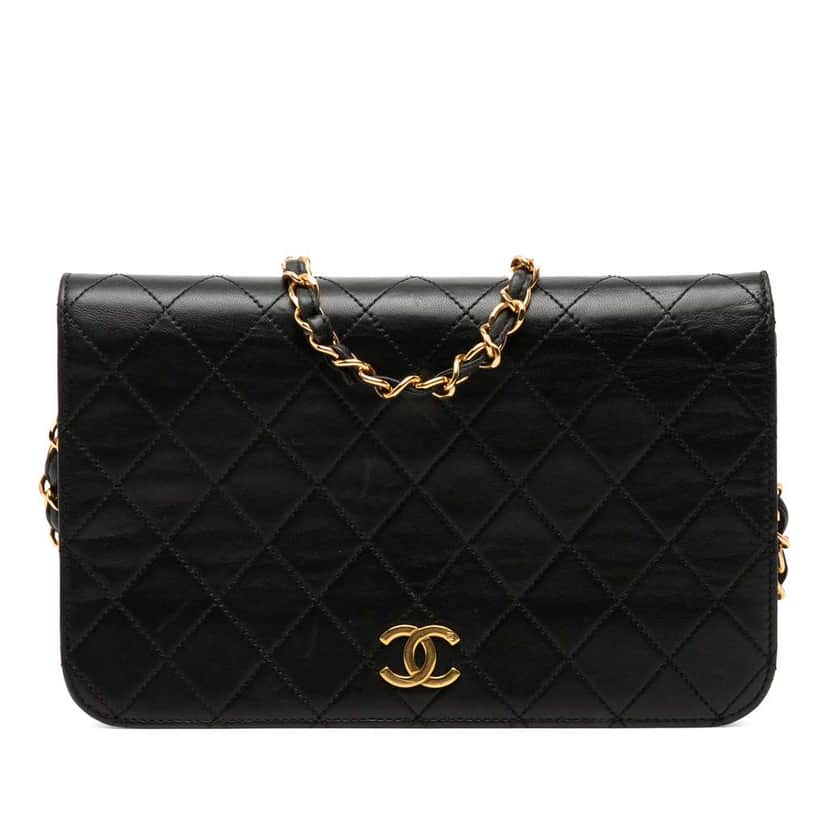 Chanel CC Quilted Lambskin Full Single Flap Black Leather Good condition - Front View