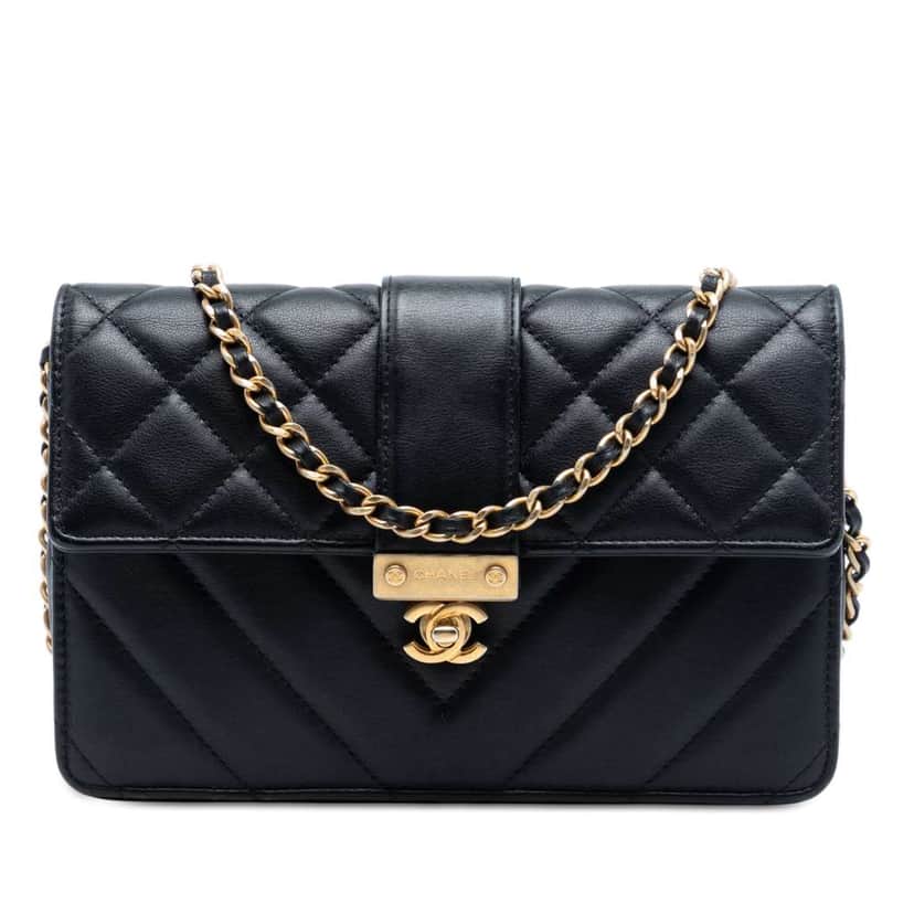 Chanel Mixed Quilt Calfskin Golden Class Wallet on Chain Black Leather Very good condition - Front View