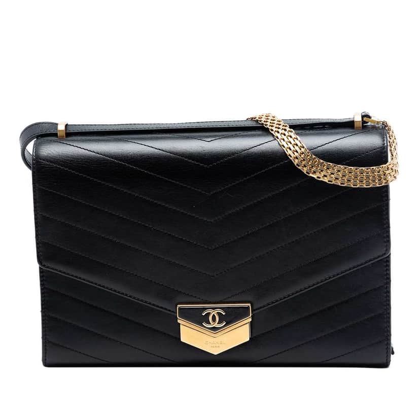 Chanel CC Chevron Calfskin Medal Flap Black Leather Very good condition - Front View