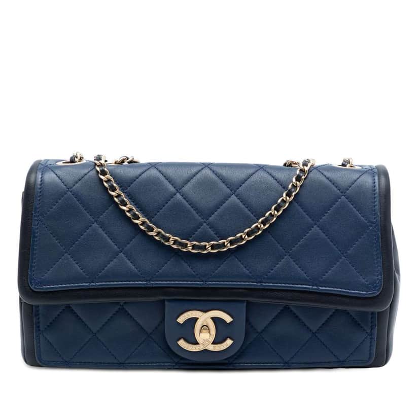 Chanel Medium Bicolor Calfskin Graphic Flap Blue Leather Very good condition - Front View