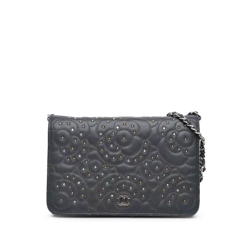 Chanel CC Studded Lambskin Camellia Wallet On Chain Black Leather Very good condition - Front View