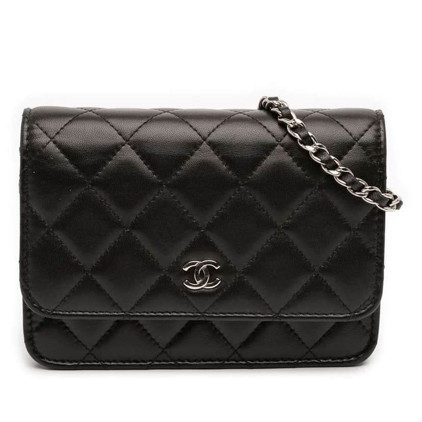 Chanel Mini CC Lambskin Wallet on Chain Black Leather Very good condition - Front View