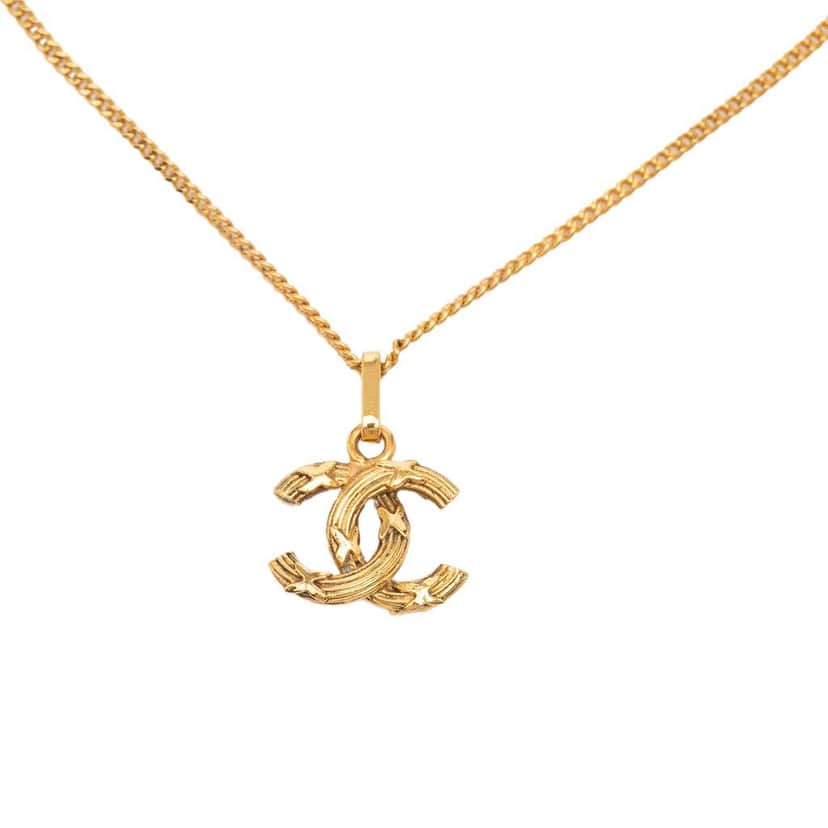 Chanel Gold Plated CC Pendant Necklace Gold Metal Very good condition - Front View