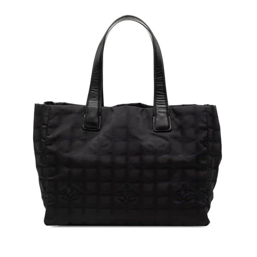 Chanel New Travel Line Nylon Tote Black Good condition - Front View
