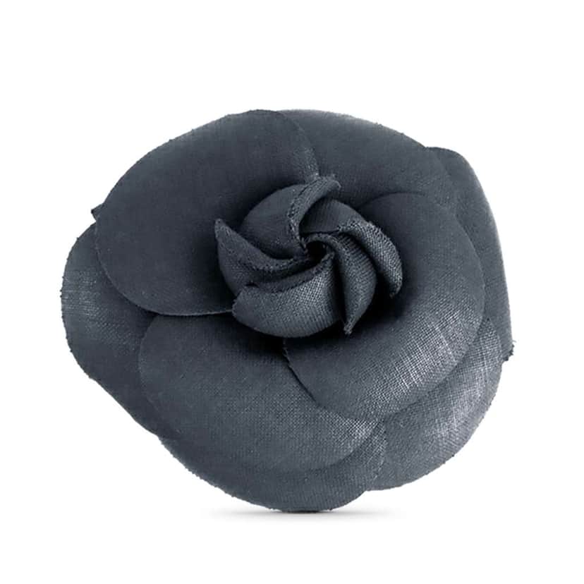 Chanel Abaca Camellia Brooch Blue Good condition - Front View