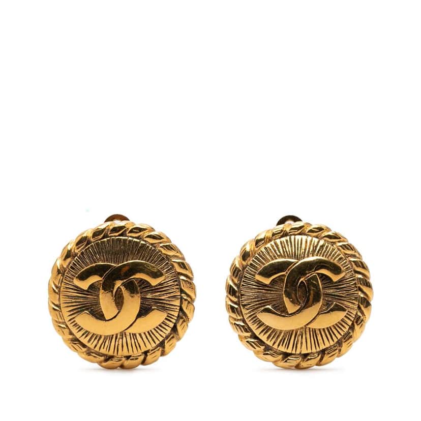 Chanel CC Gold Plated Round Clip On Earrings Gold Metal Good condition - Front View