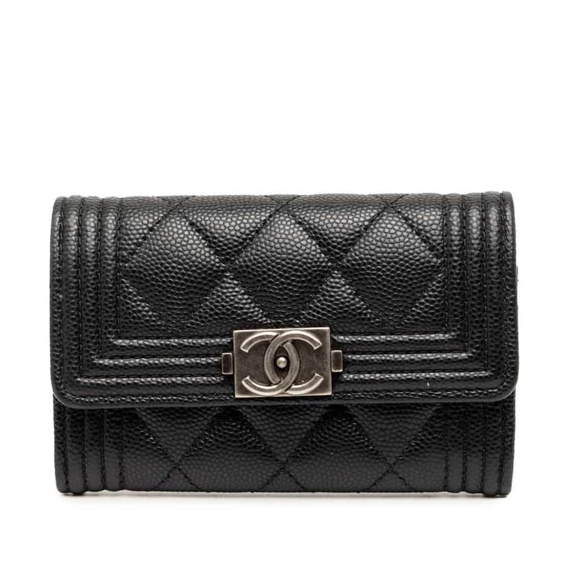 Chanel Quilted Caviar Boy Flap Card Holder Black Leather Very good condition - Front View