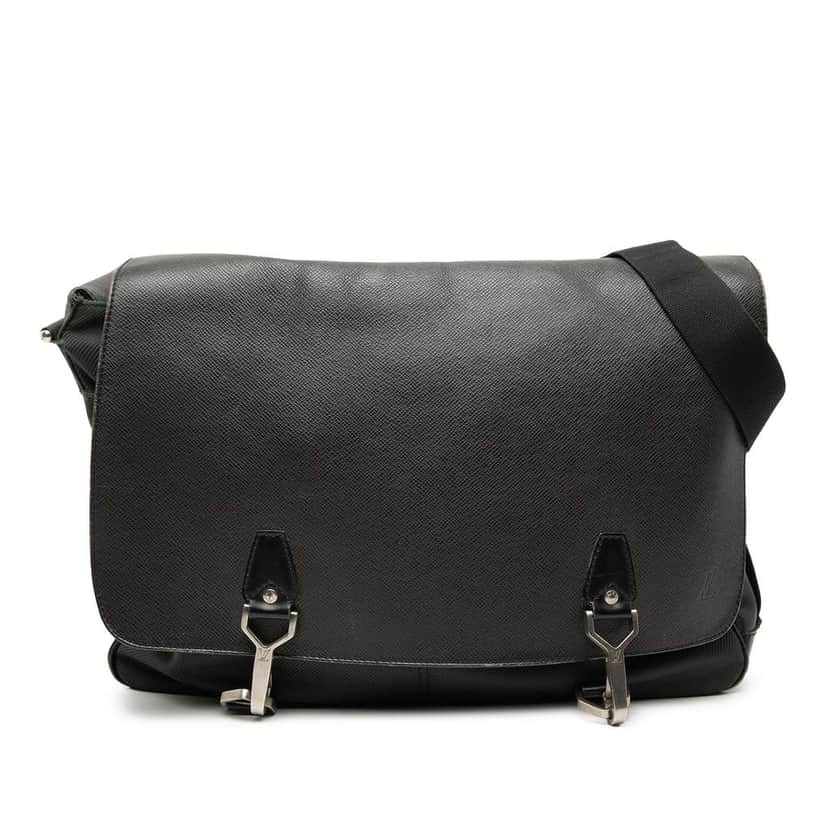 Louis Vuitton Taiga Dersou Green Leather Good condition - Front View